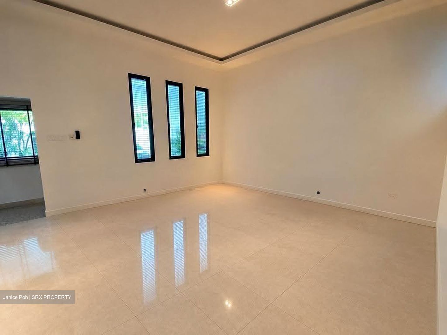 Pasir Ris Beach Park (D18), Semi-Detached #631984301